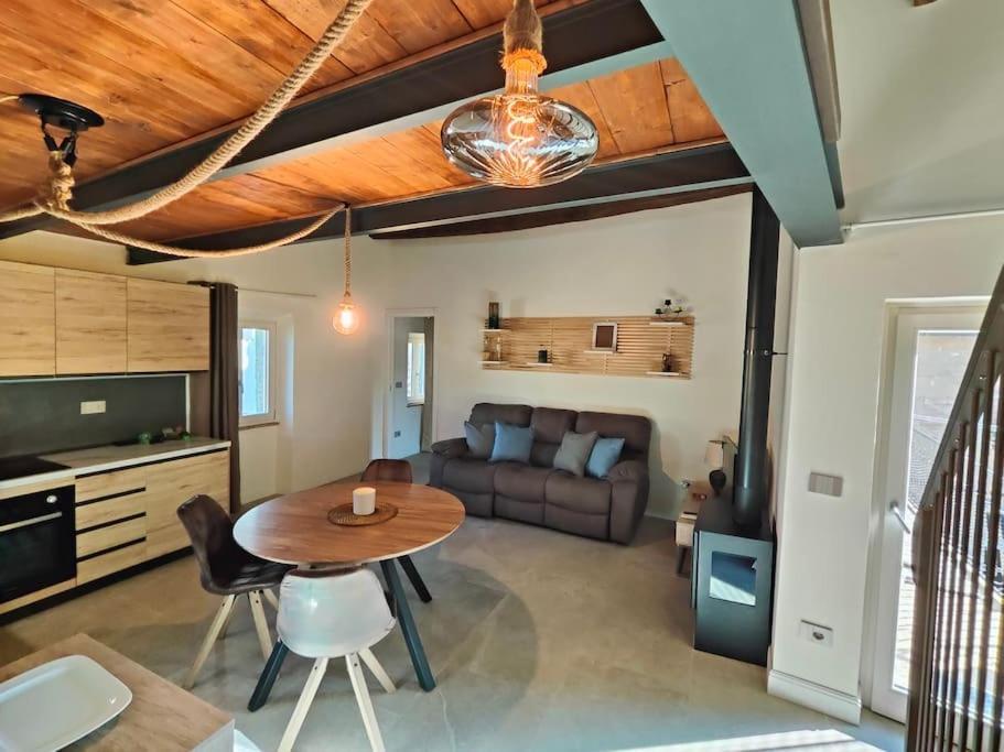 ヴォルテッラVolaterrae Deluxe Loft With Gardenアパートメント エクステリア 写真